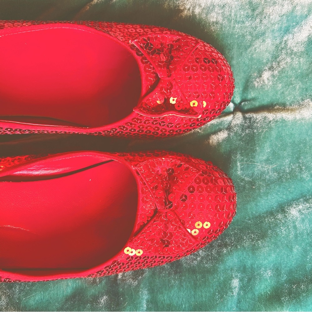 Dorothy Wizard Of Oz Red Sequin Glitter Heels Shoes size 7.5 / 8 - Picture 3 of 7